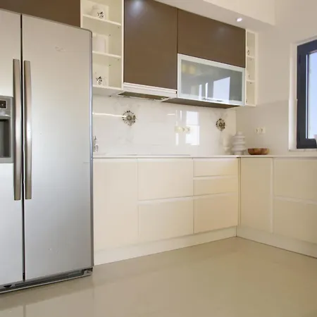 Sea & Olive - Modern Near דירה קאלי