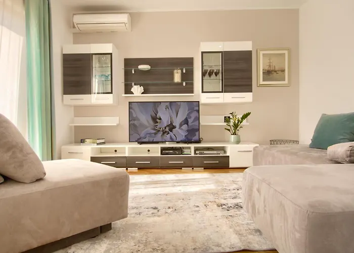 Апартаменты Sea & Olive - Modern Near *