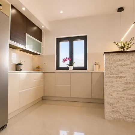 شقة Sea & Olive - Modern Near كالي
